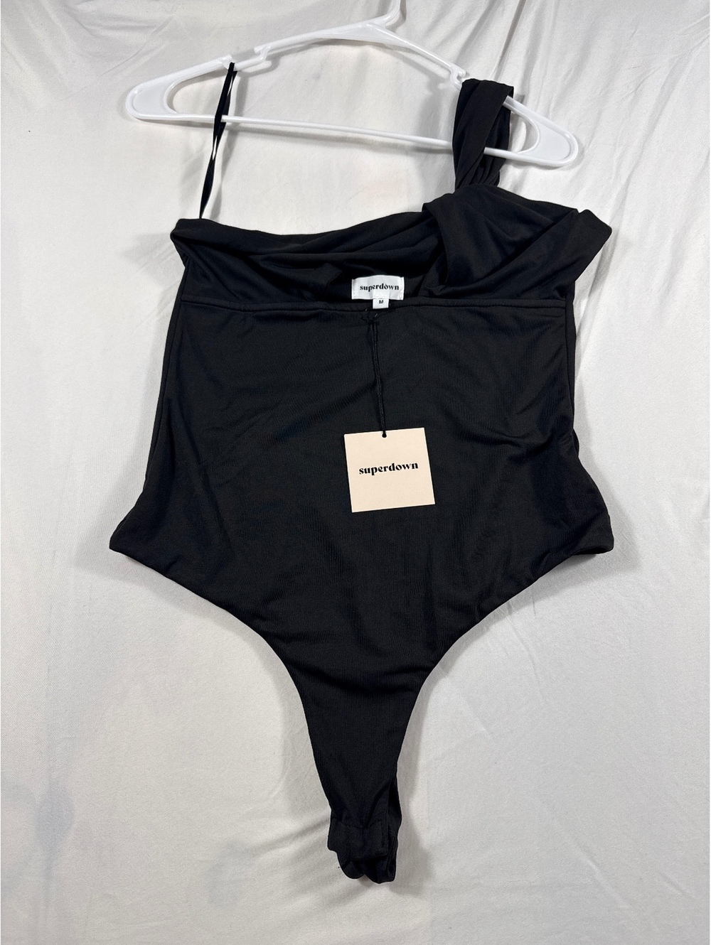 Superdown Black Asymmetric One-Shoulder Bodysuit